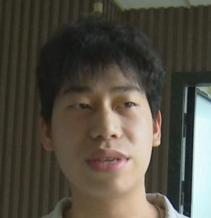 DƬ
